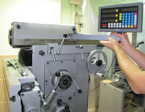 СФ-676 Загальний вигляд  широкоуніверсального фрезерного верстата